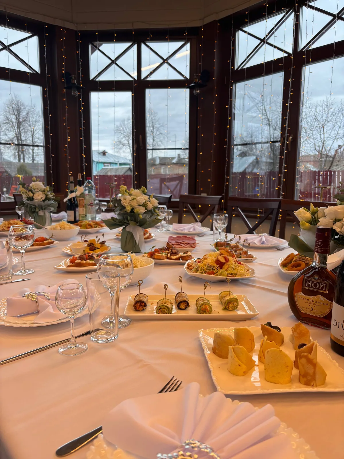 Сервировка Catering Group Russia для выездного мероприятия
